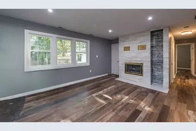 10312 W Chicago Avenue, Beach Park, IL 60099 - Photo 9