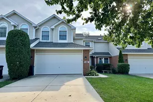 8438 Chicory Ct, Darien, IL 60561 - Photo 1