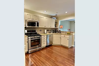 8438 Chicory Court #8438, Darien, IL 60561 - Photo 7