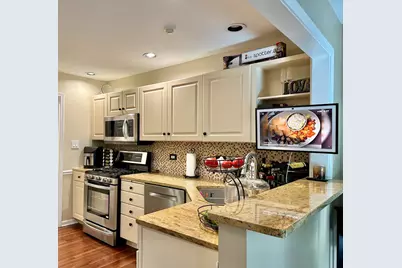 8438 Chicory Court #8438, Darien, IL 60561 - Photo 5