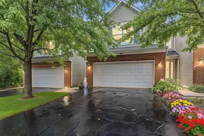 1011 N South Elgin Boulevard, South Elgin, IL 60177 - Photo 1