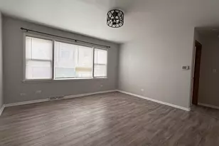 5645 N Central Ave, Chicago, IL 60630 - Photo 3