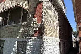 3717 S Parnell Ave, Chicago, IL 60609 - Photo 3