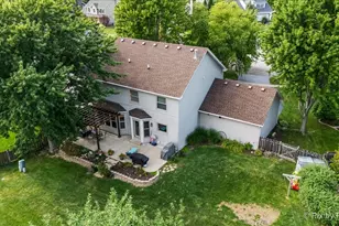 620 Lindsay Cir, North Aurora, IL 60542 - Photo 57