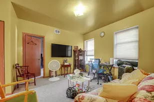 8008 S Ridgeland Ave, Chicago, IL 60617 - Photo 11