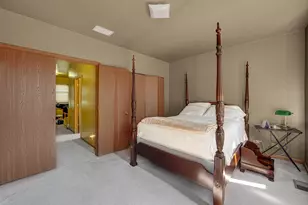8008 S Ridgeland Ave, Chicago, IL 60617 - Photo 5