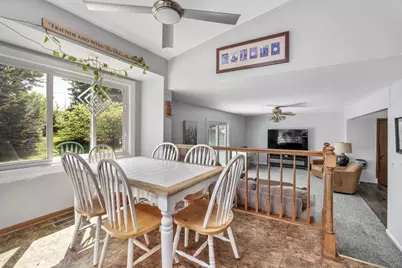 1727 Roosa Lane, Elk Grove Village, IL 60007 - Photo 7