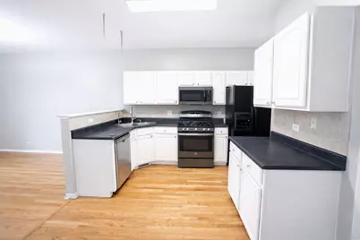 318 Abington Woods Drive, Aurora, IL 60502 - Photo 9