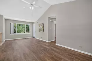 320 Fieldstone Ct, Bolingbrook, IL 60440 - Photo 11