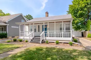 602 Armstrong St, Morris, IL 60450 - Photo 1