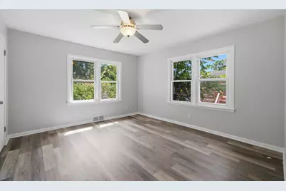 [Address not provided], Ingleside, IL 60041 - Photo 15