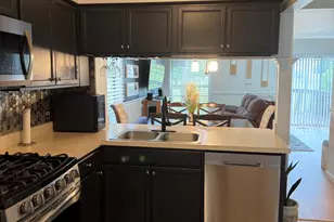 1698 Pebble Beach Cir, Elgin, IL 60123 - Photo 3