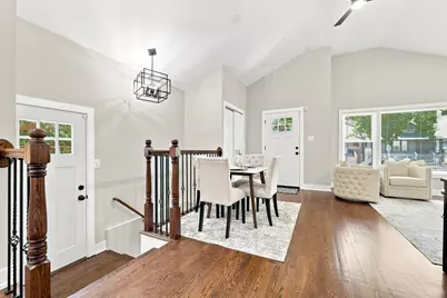 10933 S Eggleston Avenue, Chicago, IL 60628 - Photo 7