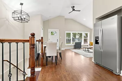 10933 S Eggleston Avenue, Chicago, IL 60628 - Photo 9