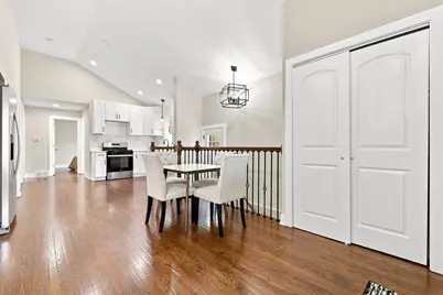 10933 S Eggleston Avenue, Chicago, IL 60628 - Photo 11