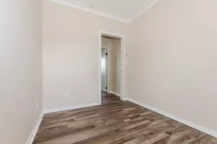 236 W Johnson St, Utica, IL 61373 - Photo 17