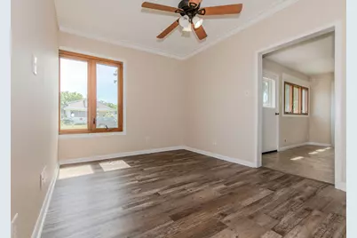 236 W Johnson Street, Utica, IL 61373 - Photo 15