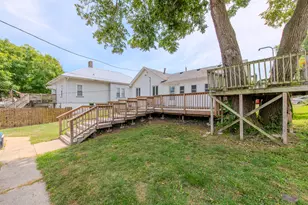 236 W Johnson St, Utica, IL 61373 - Photo 25