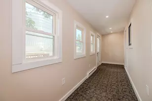 236 W Johnson St, Utica, IL 61373 - Photo 5