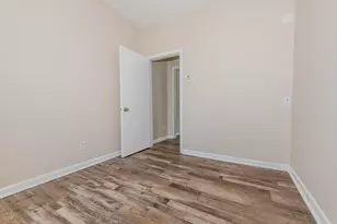 236 W Johnson St, Utica, IL 61373 - Photo 19