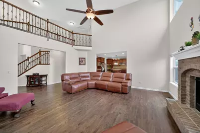 4231 Honey Locust Drive, Naperville, IL 60564 - Photo 11