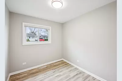 65 Della Street, Crystal Lake, IL 60014 - Photo 13