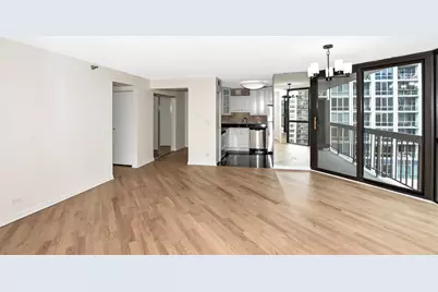 33 W Delaware Place #13A, Chicago, IL 60610 - Photo 7
