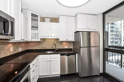 33 W Delaware Place #13A, Chicago, IL 60610 - Photo 19