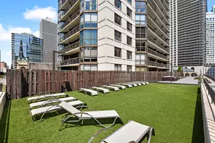 33 W Delaware Pl, Chicago, IL 60610 - Photo 45