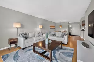 1378 Perry St, Des Plaines, IL 60016 - Photo 5