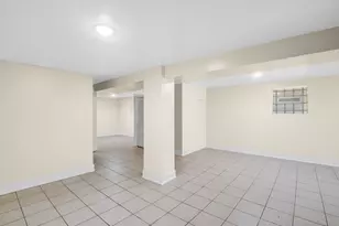 4333 W Lexington St, Chicago, IL 60624 - Photo 21