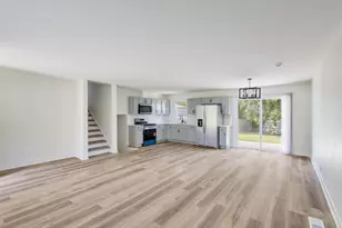 1859 Reichert Ave, Sauk Village, IL 60411 - Photo 3