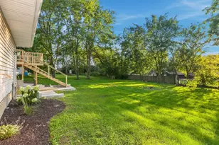 23540 N Echo Lake Rd, Lake Zurich, IL 60047 - Photo 31