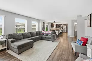 2032 Rownham Hill Rd, New Lenox, IL 60451 - Photo 13