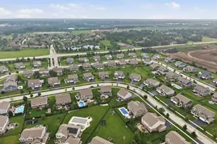 2032 Rownham Hill Rd, New Lenox, IL 60451 - Photo 37