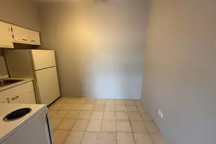 1213 N 34th Ave, Melrose Park, IL 60160 - Photo 9