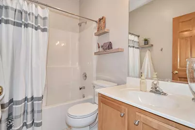 600 Sudbury Circle, Oswego, IL 60543 - Photo 17