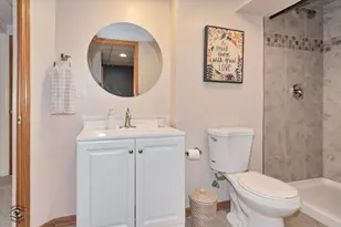 600 Sudbury Cir, Oswego, IL 60543 - Photo 23