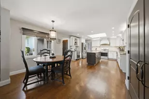 17646 Crestview Ct, Orland Park, IL 60467 - Photo 9