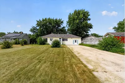 2076 Will James Road, Rockford, IL 61109 - Photo 5