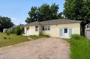 2076 Will James Rd, Rockford, IL 61109 - Photo 1