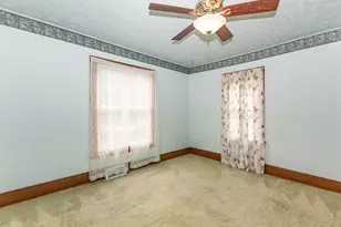 214 S Ridge St, Cambridge, IL 61238 - Photo 9