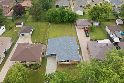 240 Barron Street, Bensenville, IL 60106 - Photo 23