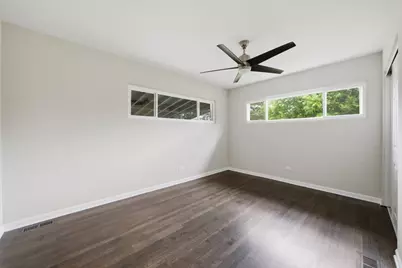 240 Barron Street, Bensenville, IL 60106 - Photo 15
