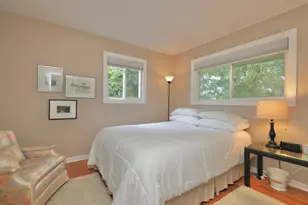 10115 Old Orchard Ct, Skokie, IL 60076 - Photo 17