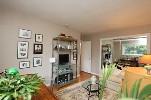 10115 Old Orchard Ct, Skokie, IL 60076 - Photo 21