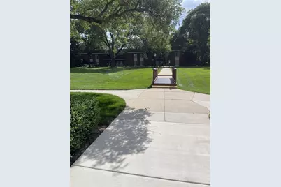 4039 Saratoga Avenue #C101, Downers Grove, IL 60515 - Photo 3