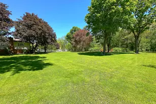 5 N Acres Dr, Streator, IL 61364 - Photo 3