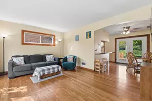 18646 Golfview Ave, Homewood, IL 60430 - Photo 5