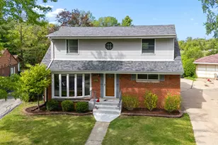 18646 Golfview Ave, Homewood, IL 60430 - Photo 1